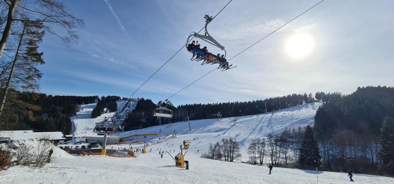 Pistenblume Apartment - Skipiste, Stadtzentrum Winterberg Extérieur photo